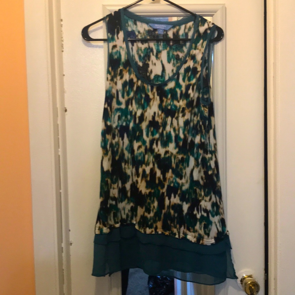 🌟3 for $10 🌟 
Simply Vera tunic tank